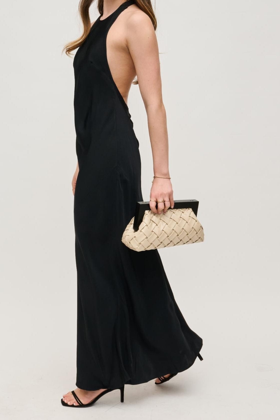 36262 Jamie Woven Clutch With Chain Strap - MiMi Wholesale