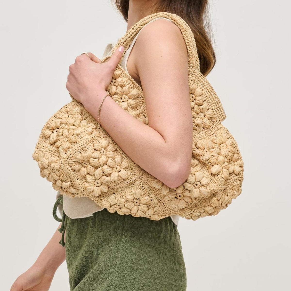61323 Beth Floral Straw Tote Bag - MiMi Wholesale
