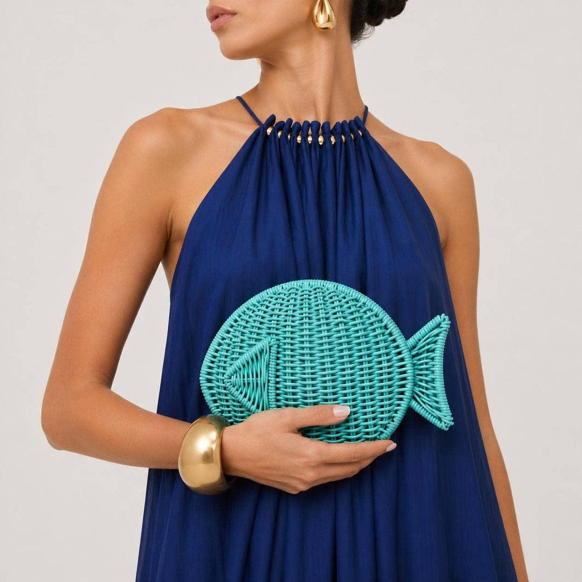 64262 Dory Woven Clutch - MiMi Wholesale