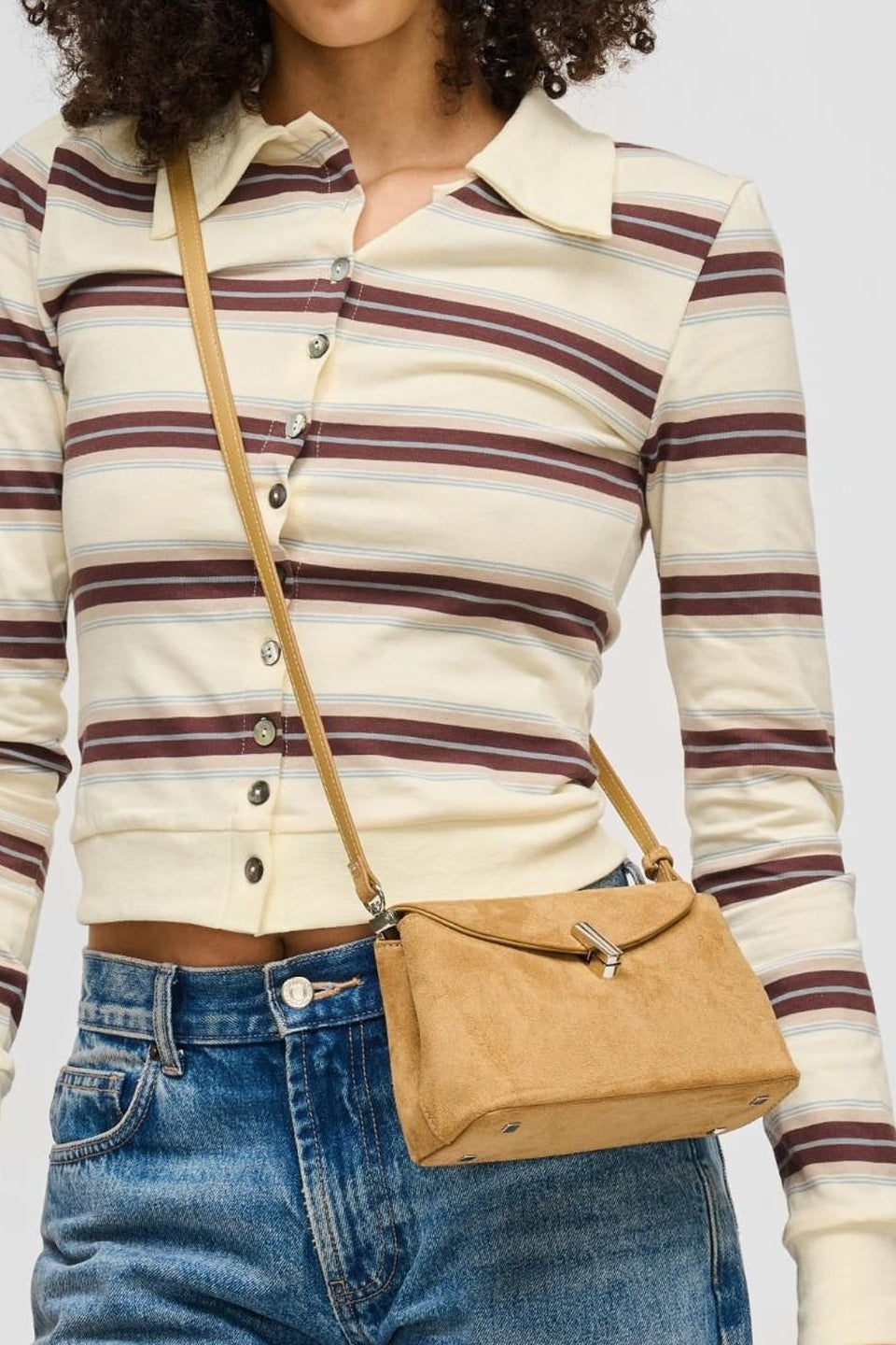 64660 Natural bag styled on model, view 2