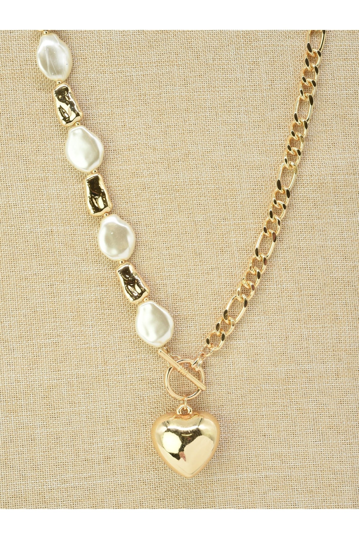 CN4362G heart necklace