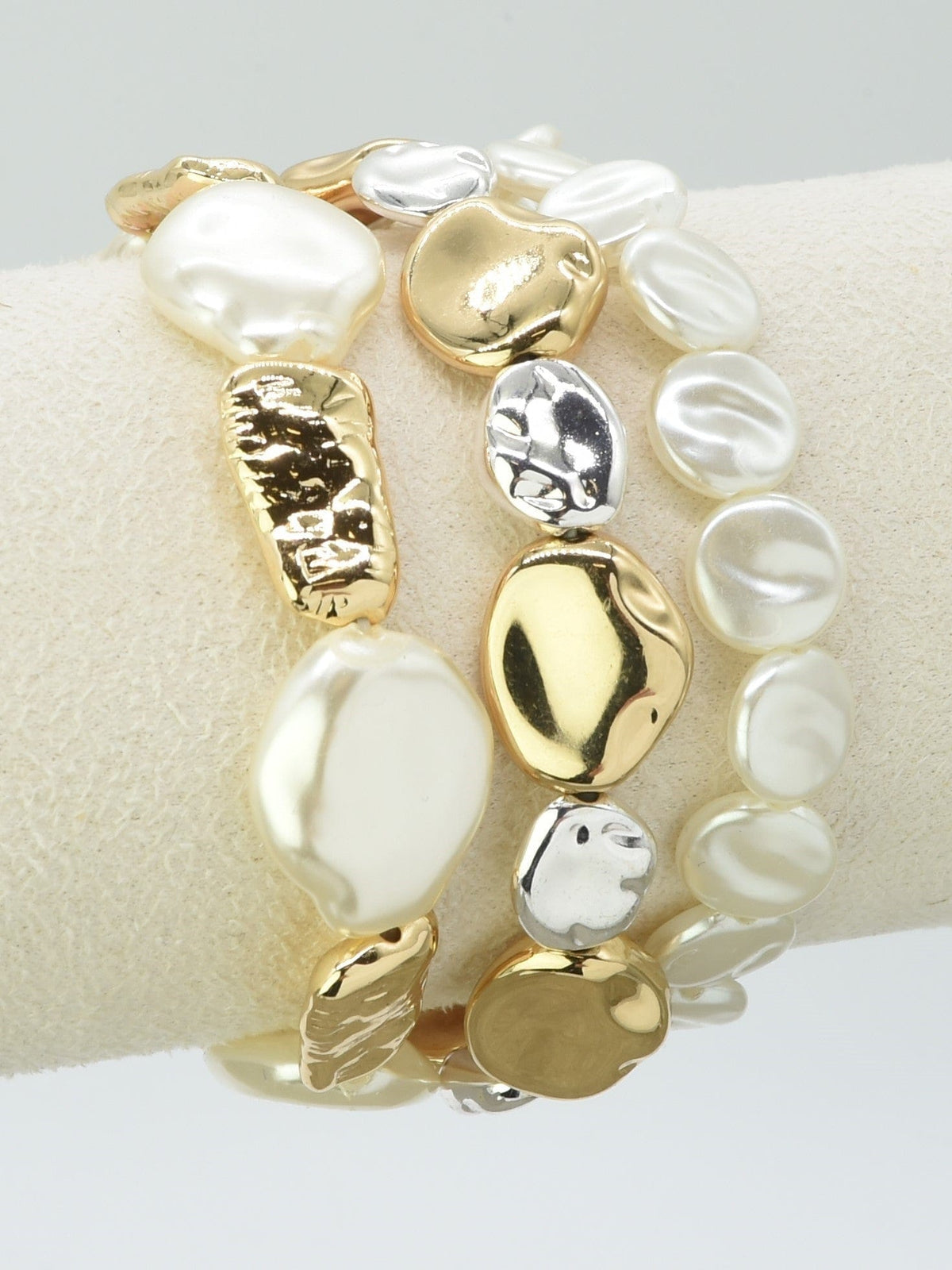 CB2253 3 Piece CCB Pearl Stretch Bracelet Set - MiMi Wholesale