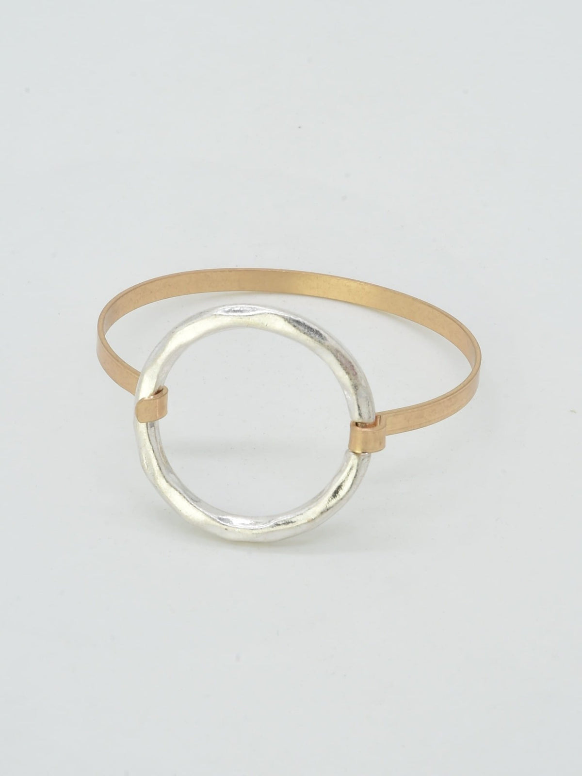CB2356 Round Hook Bracelet - MiMi Wholesale