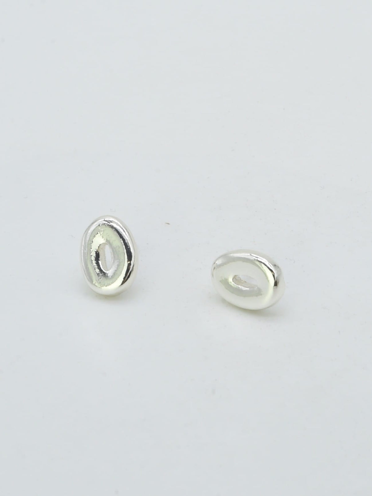 CE3216 Bubble Letter Stud Earrings - MiMi Wholesale