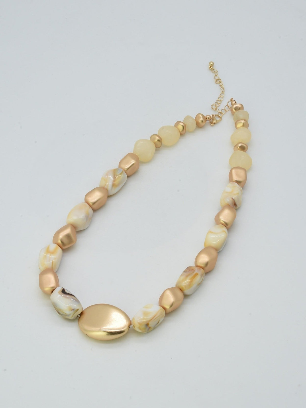 CN4409 Acrylic CCB Necklace - MiMi Wholesale