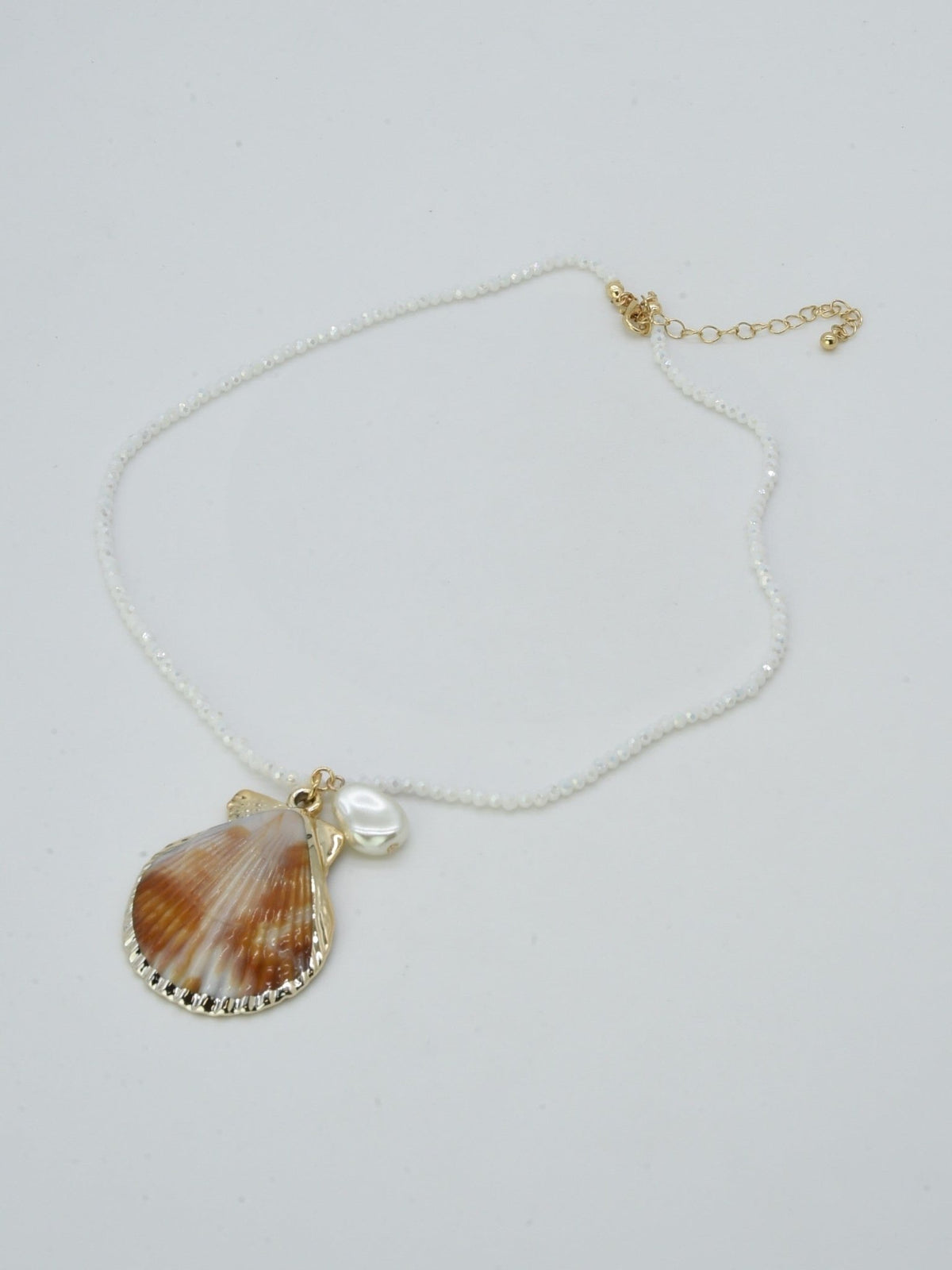 CN4416 Shell Pendant Necklace - MiMi Wholesale