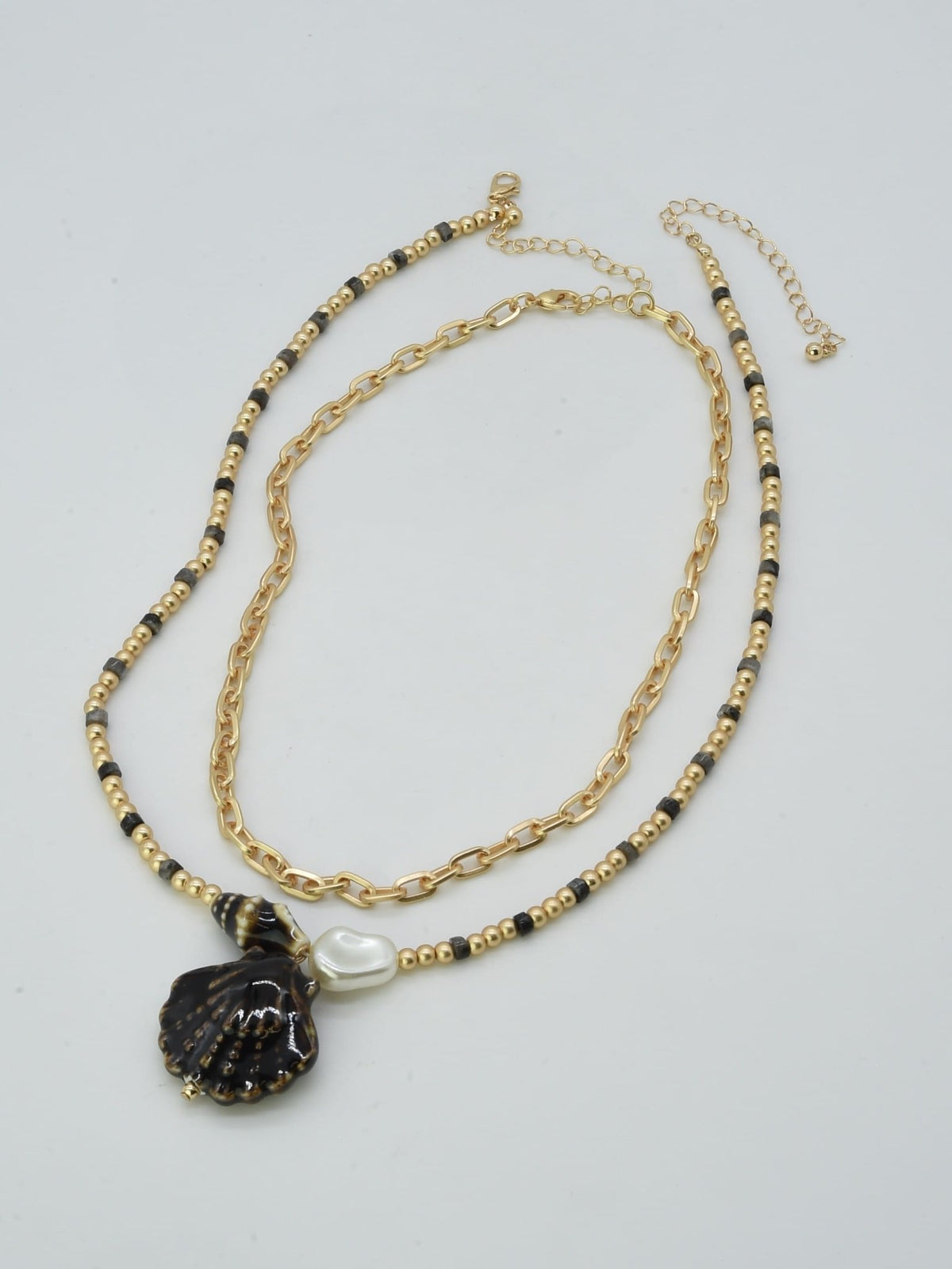 CN4418 Shell Pendant Necklace - MiMi Wholesale