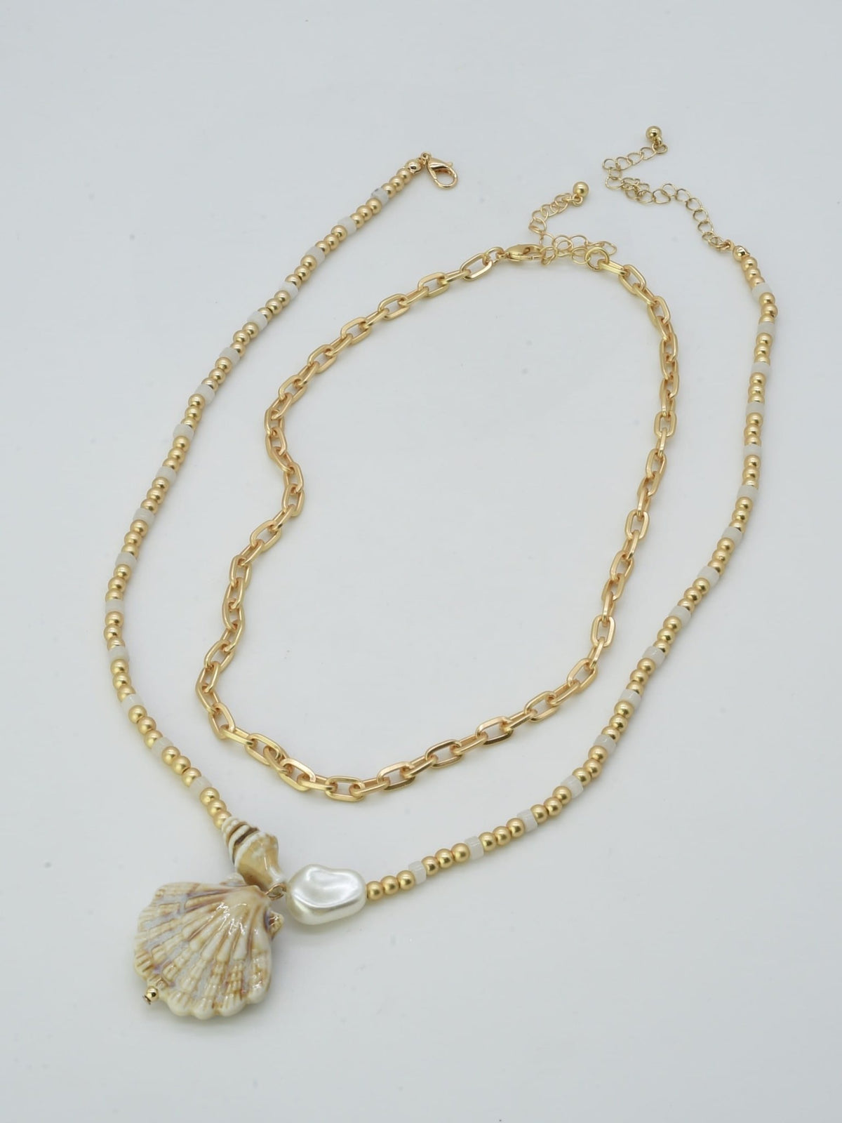 CN4418 Shell Pendant Necklace - MiMi Wholesale