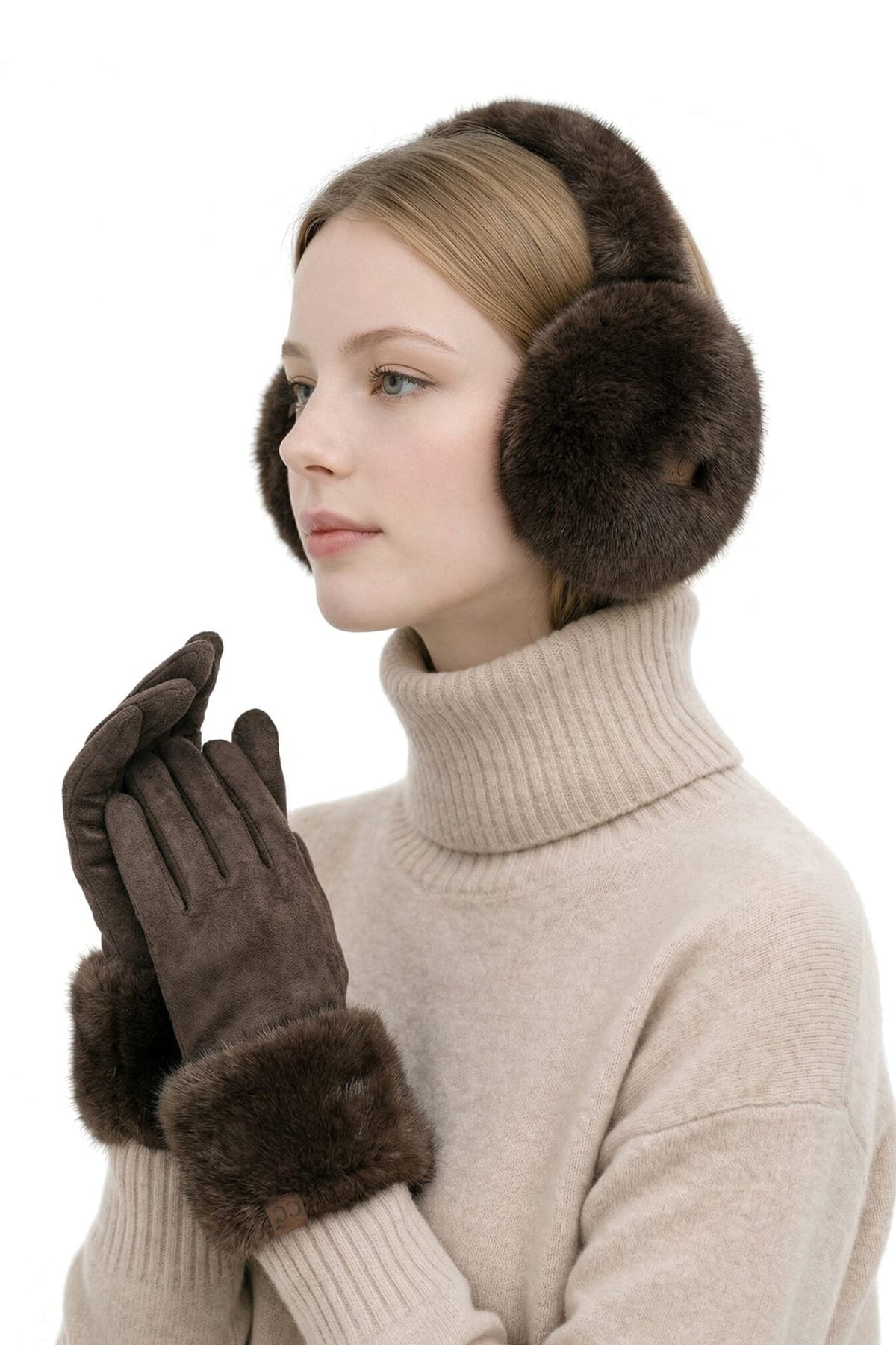 EMC0134 Hazel Plush Faux Fur Earmuffs - MiMi Wholesale