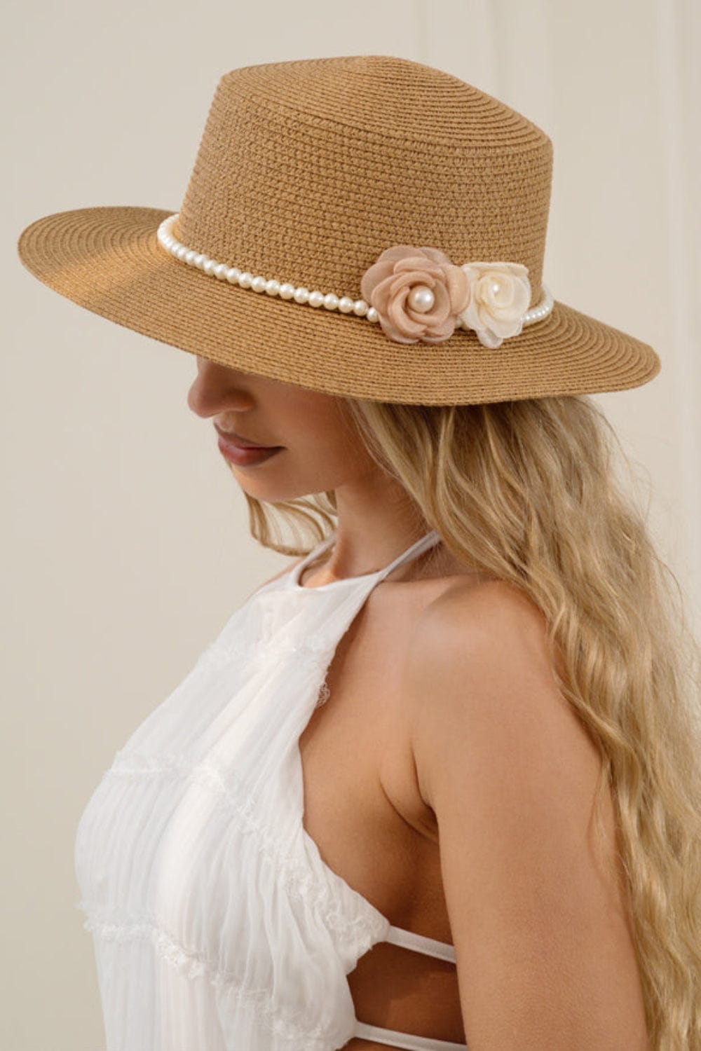 H3522 Straw Panama Hat With Pearl Flower Band - MiMi Wholesale
