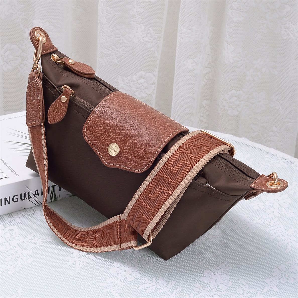 HM787 Ciara Nylon Crossbody Bag - MiMi Wholesale