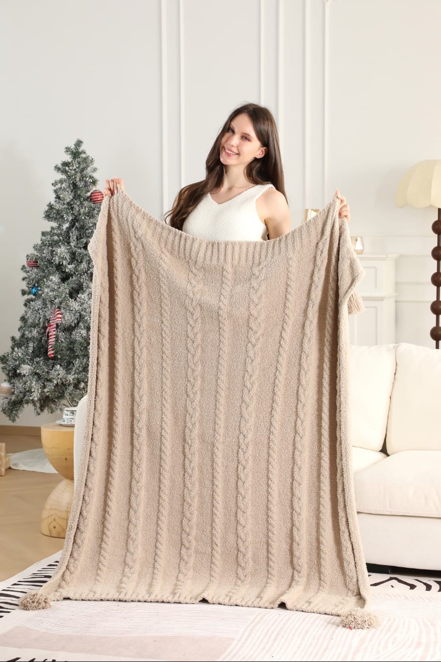 JCL6087 Cable Knit Tassel Throw Blanket - MiMi Wholesale
