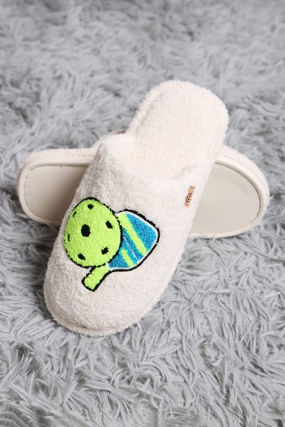 JCL6104 - 04 Super Luxe Pickleball Slippers - MiMi Wholesale