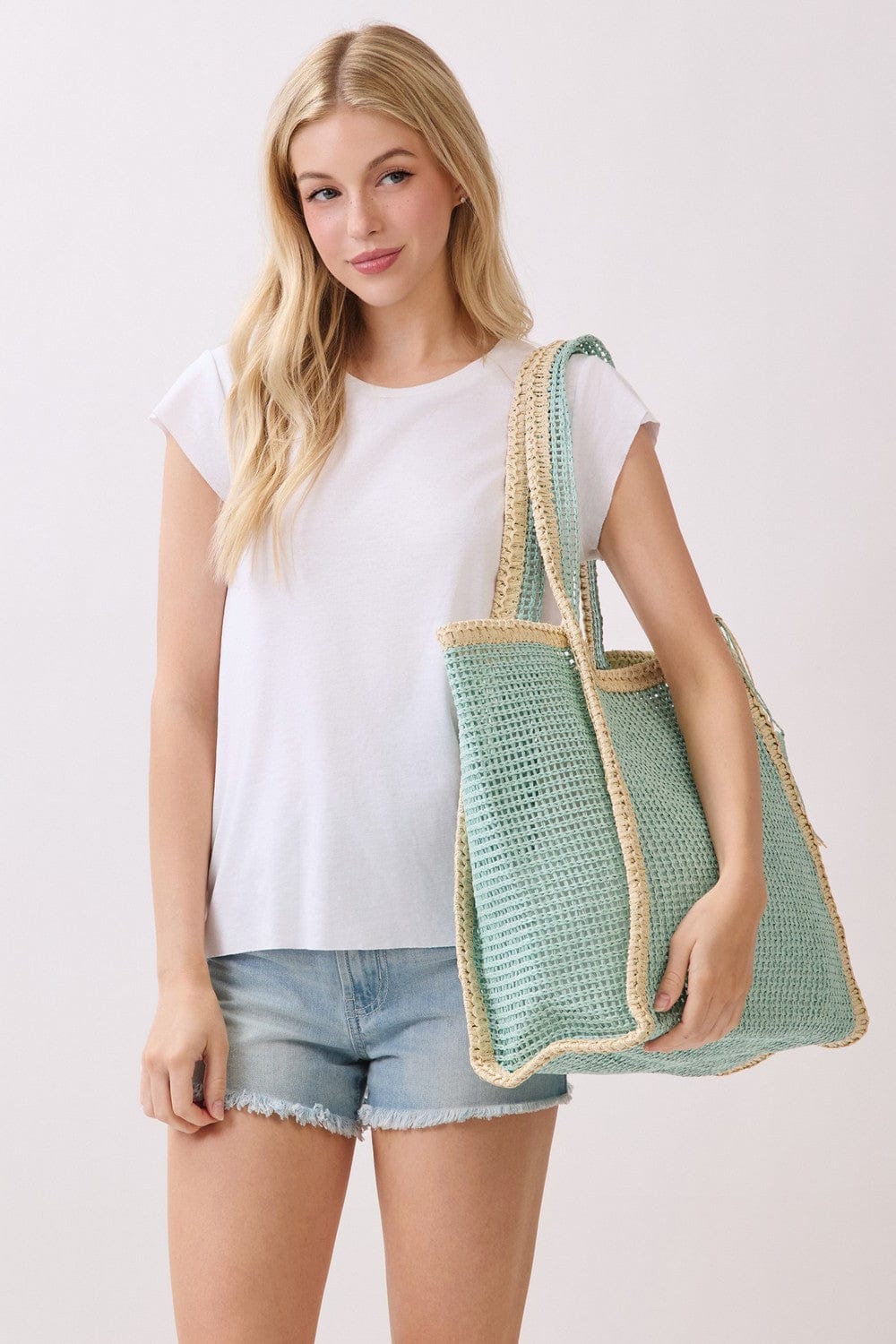MB0338 Two Tone Woven Straw Beach Tote Bag - MiMi Wholesale