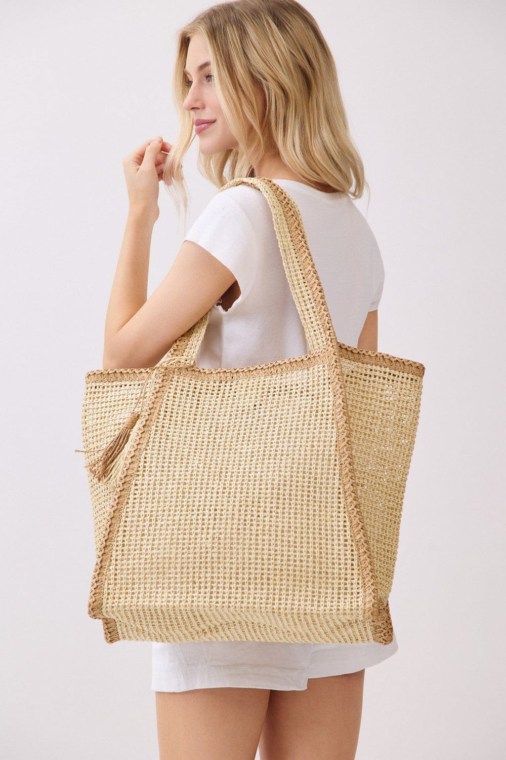 MB0338 Two Tone Woven Straw Beach Tote Bag - MiMi Wholesale