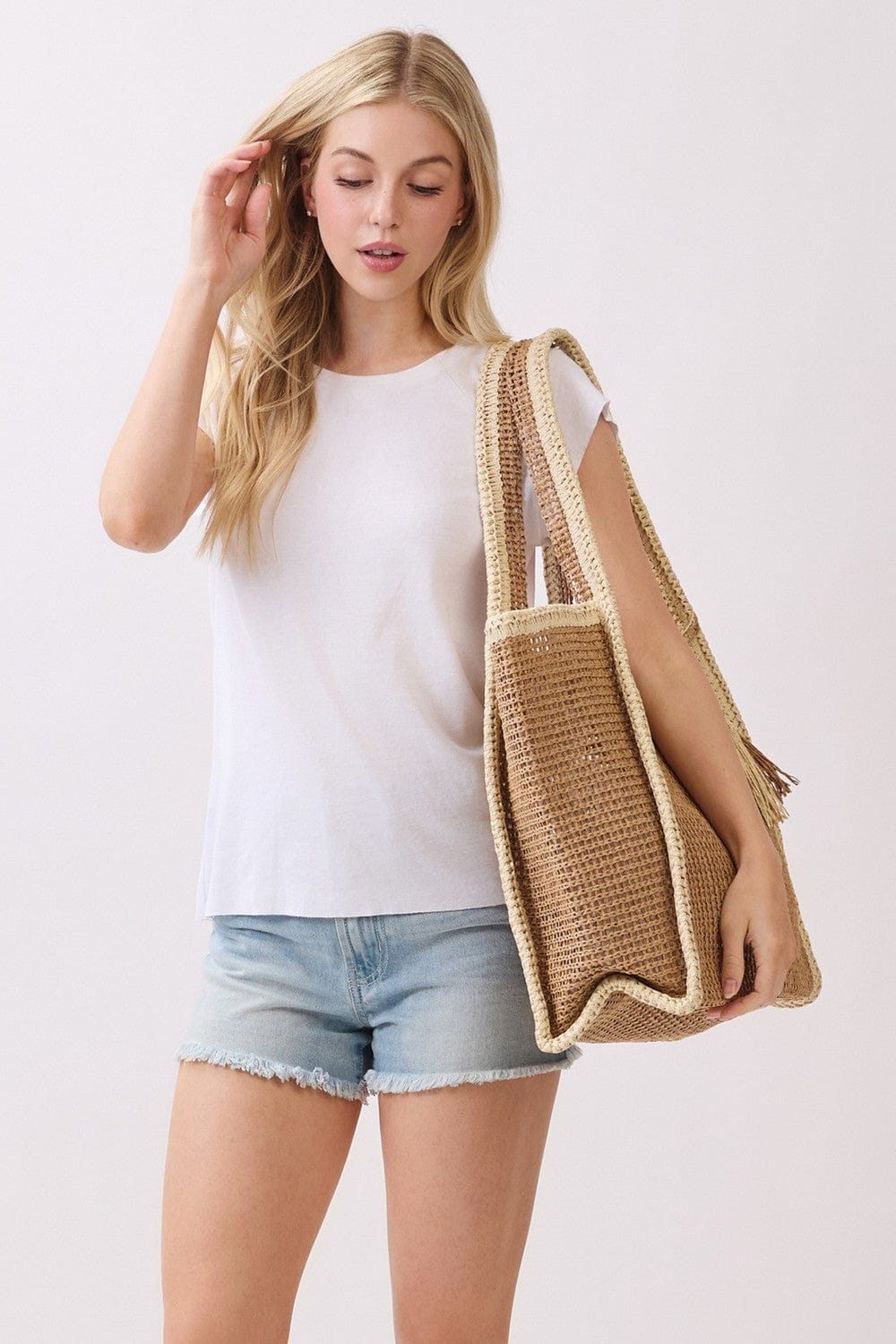 MB0338 Two Tone Woven Straw Beach Tote Bag - MiMi Wholesale