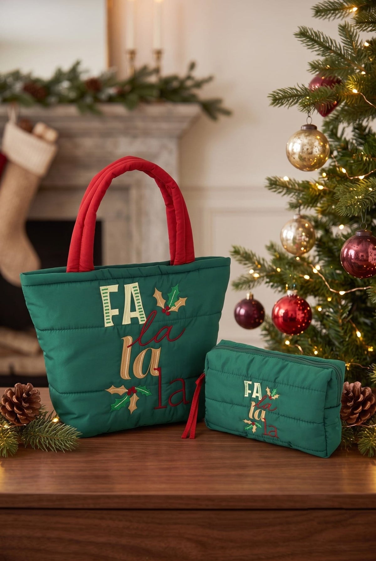 MP0379 Fa La La Christmas Quilted Puffer Pouch - MiMi Wholesale