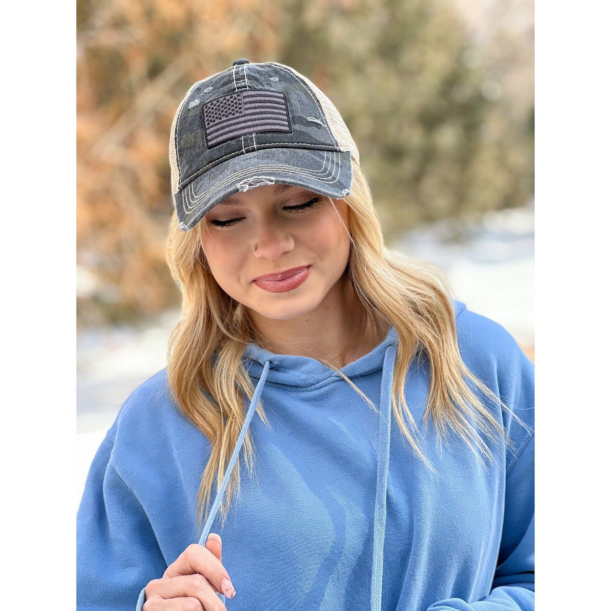 BA915 USA Flag Camouflage Mesh Back Baseball Cap - MiMi Wholesale