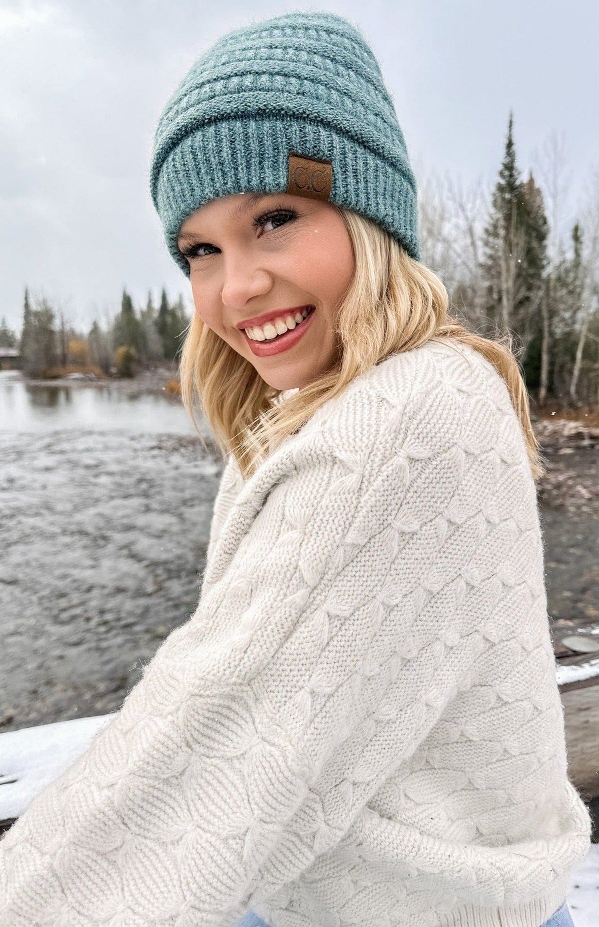 HAT4020 Emma Fuzzy Lined Mixed Soft Yarn Beanie - MiMi Wholesale