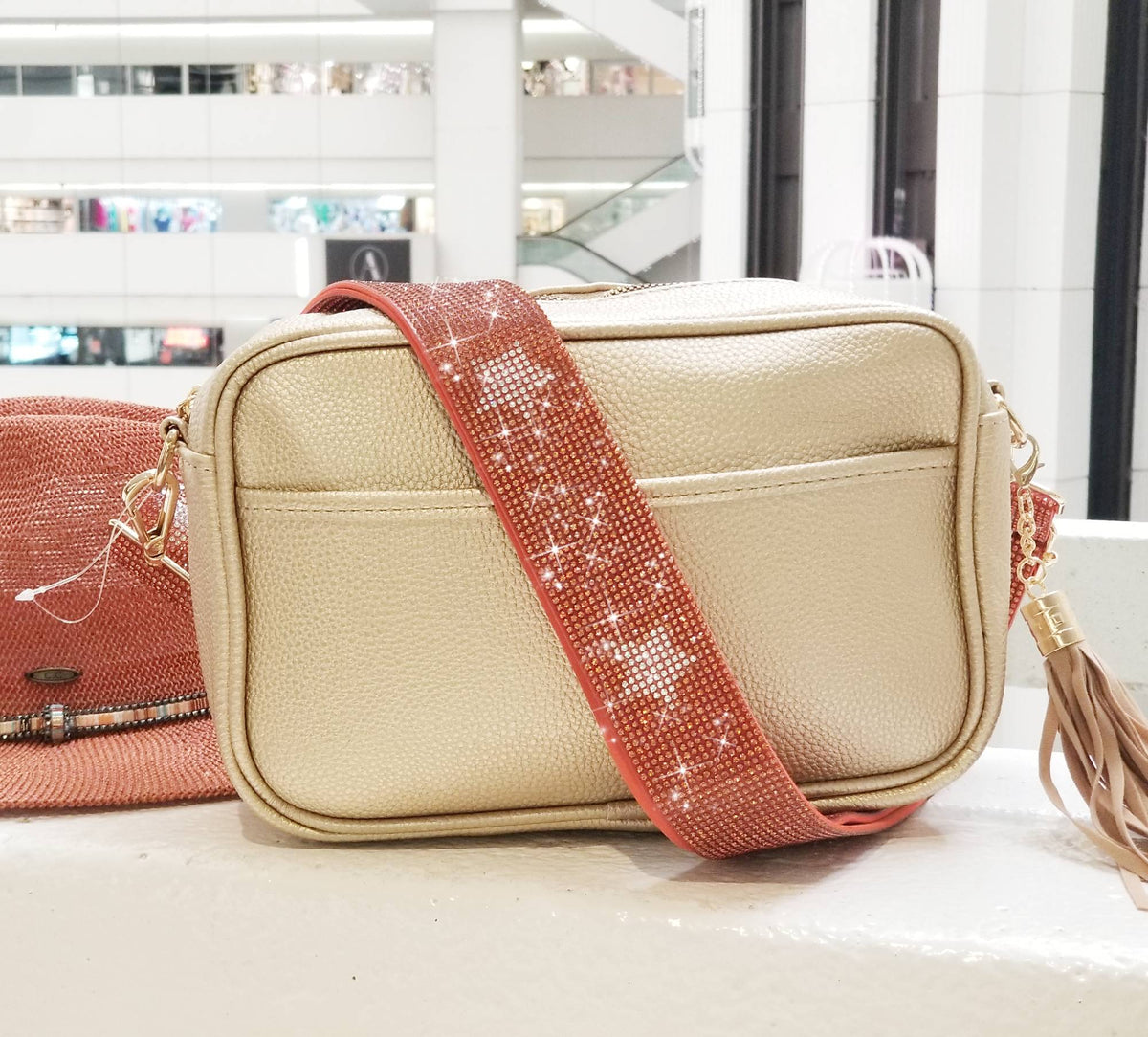 RS038S Sparkling Rhinestone Star Strap - MiMi Wholesale