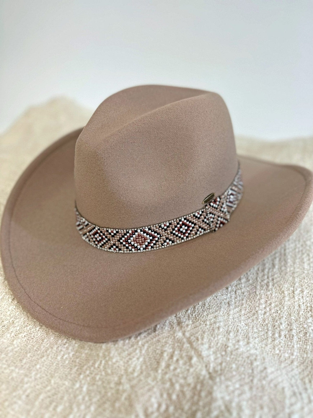 VCC0076 Mandy Cowboy Hat With Aztec Bead Trim - MiMi Wholesale