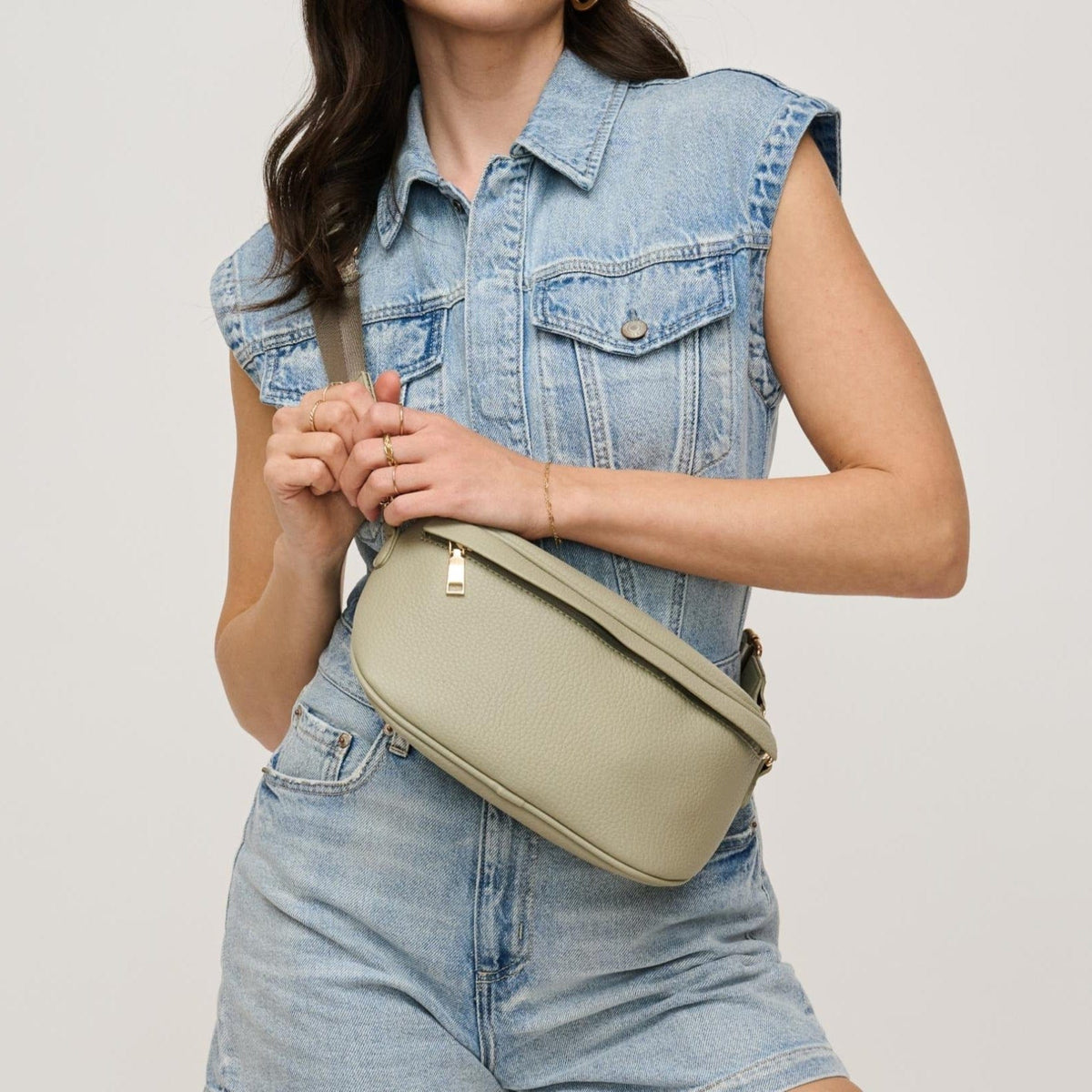 35236 Laney Sling/Crossbody/Shoulder Bag - MiMi Wholesale