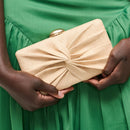 37221 Serenity Straw Clutch With Chain Strap - MiMi Wholesale