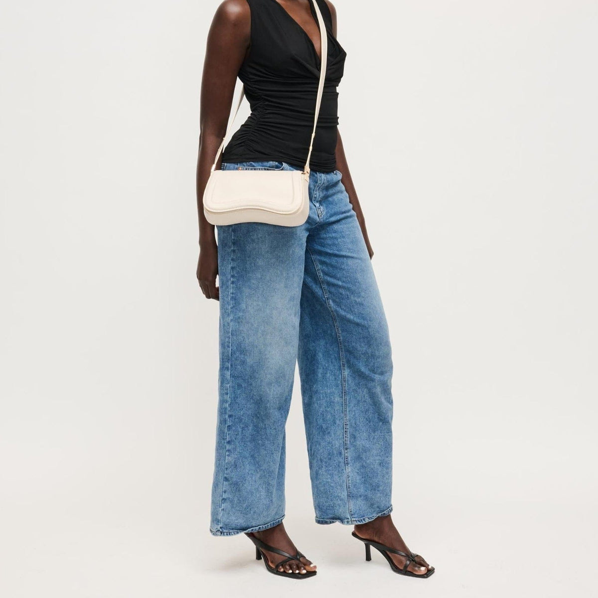 38010 Max Wave Baguette Shoulder Bag - MiMi Wholesale
