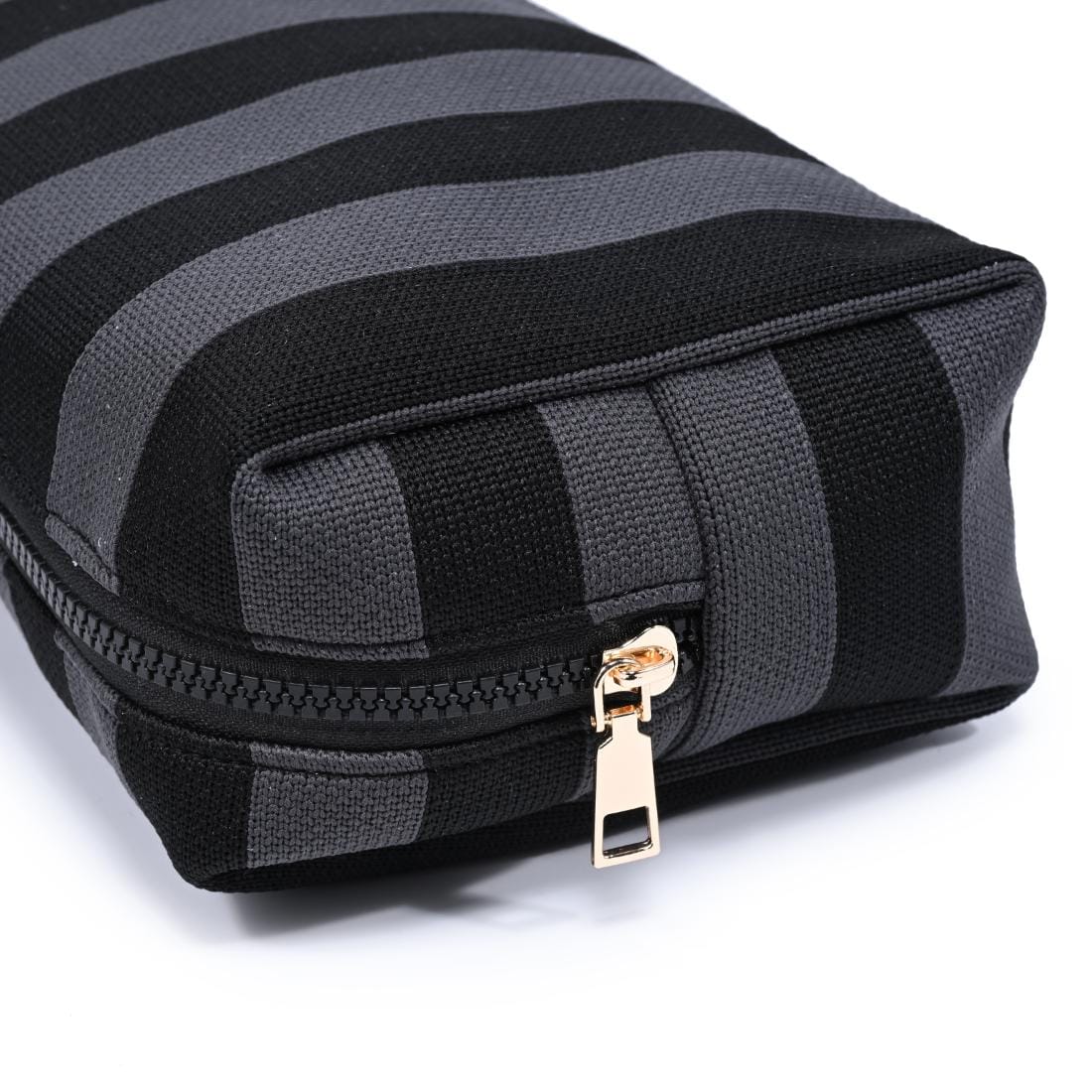 61028BS Essential Stripe Cosmetic Bag - MiMi Wholesale