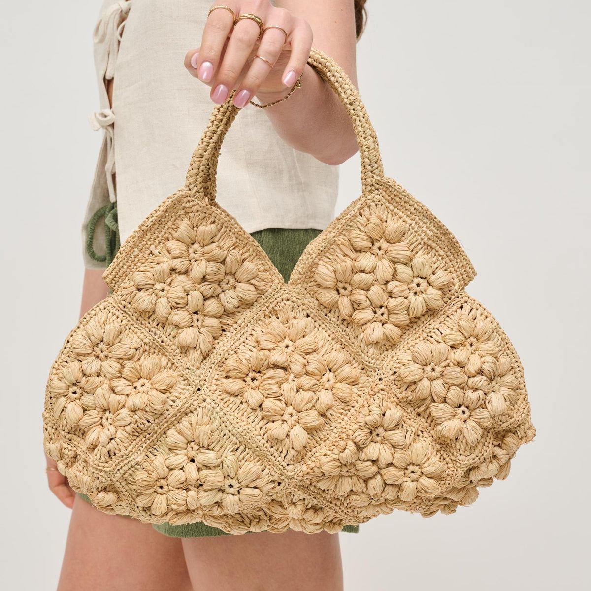 61323 Beth Floral Straw Tote Bag - MiMi Wholesale