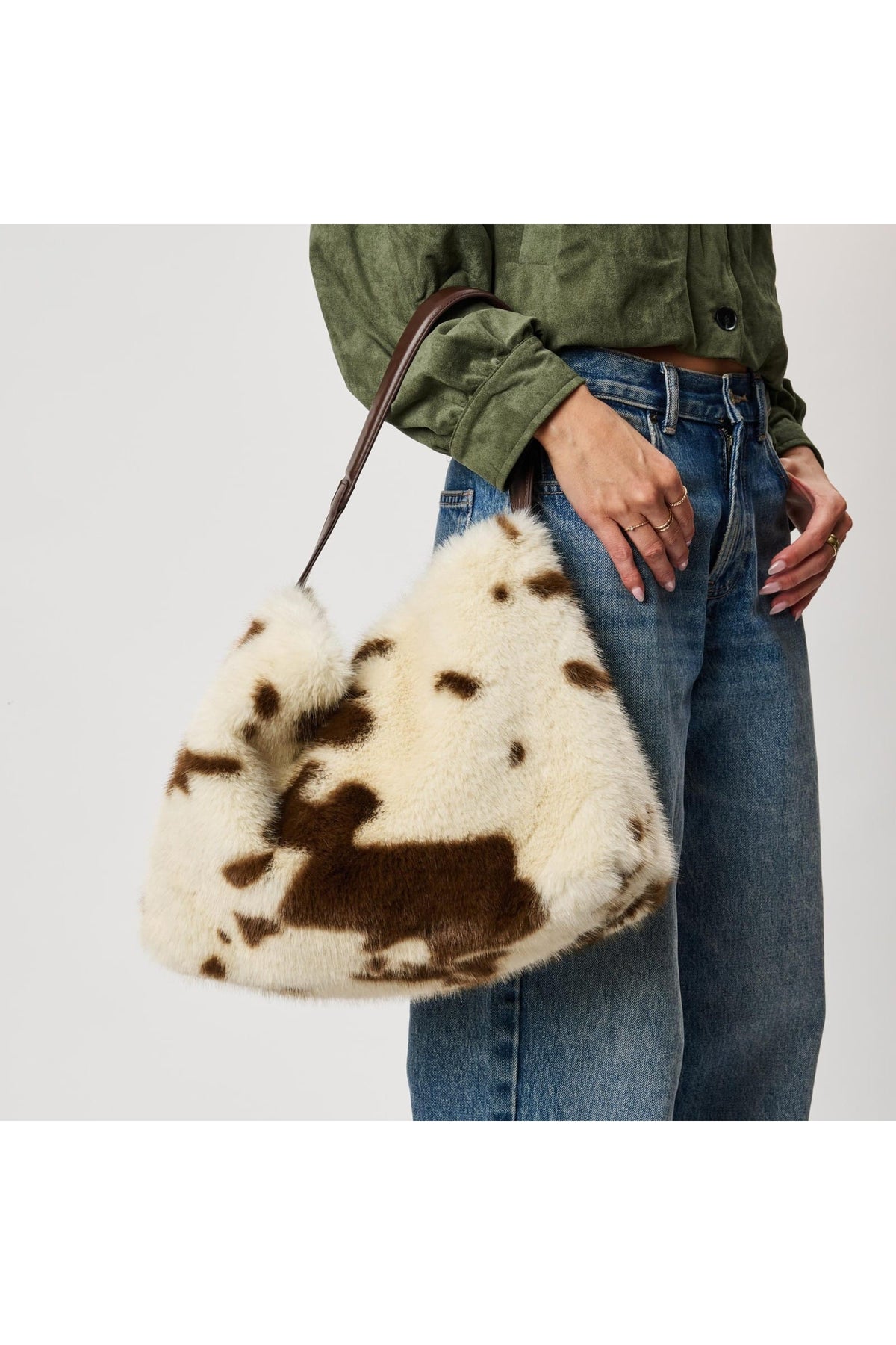 Moda Luxe 64578ML Brown Cream bag styled on model, view 4