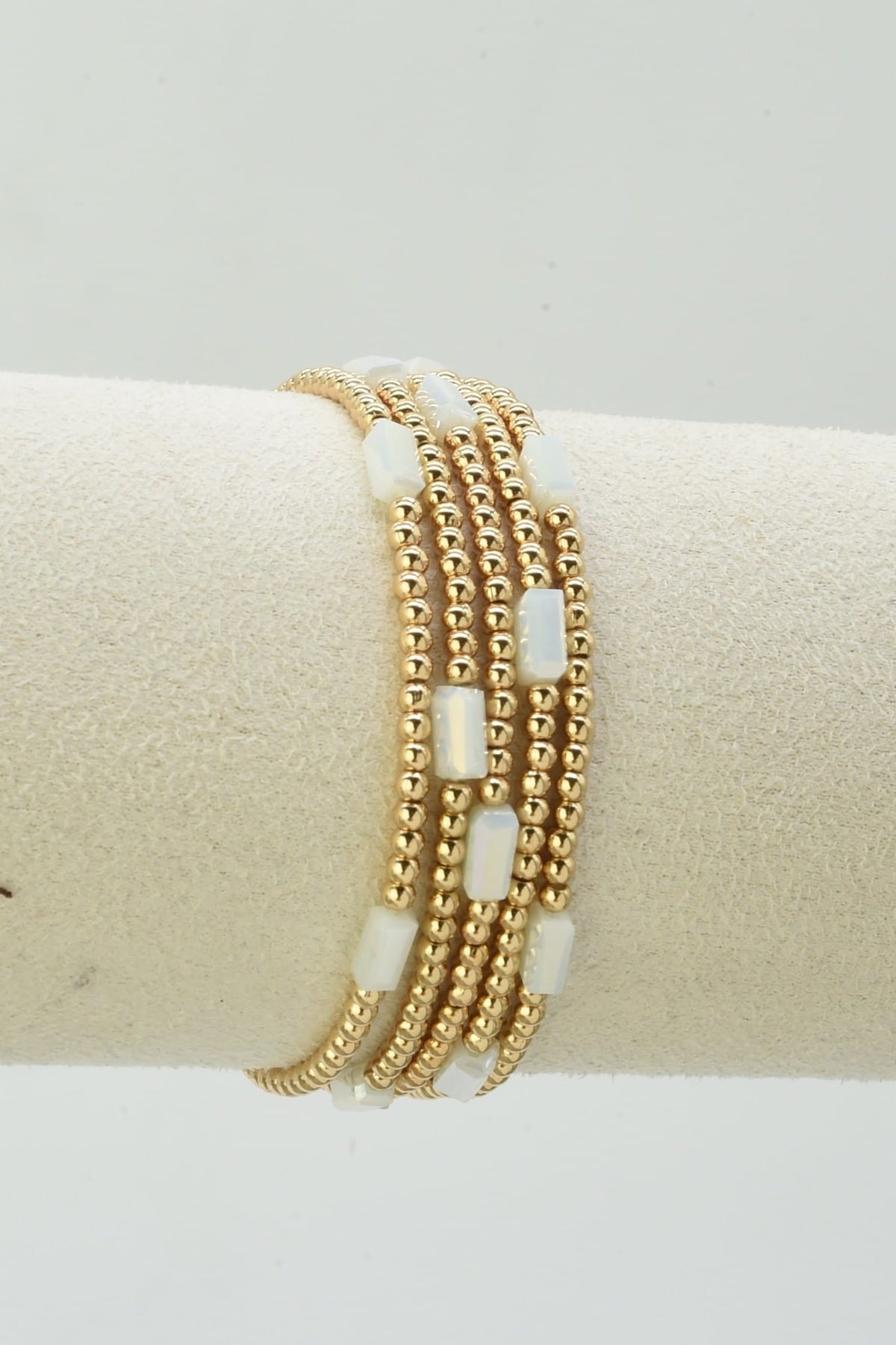 CB2371WHT bracelet set