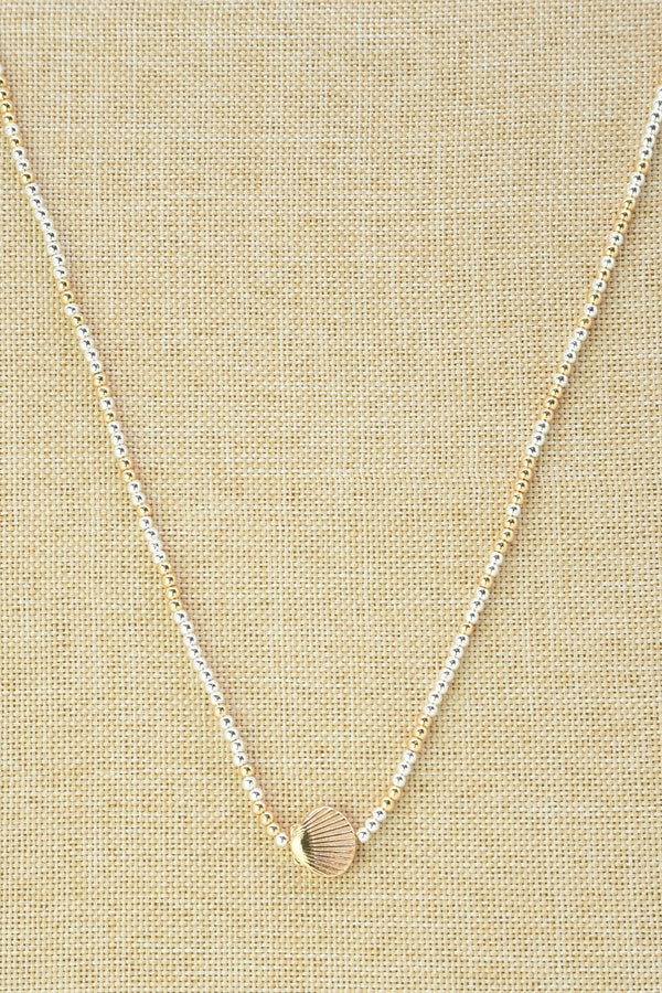 CN4376 Shell Pendant Necklace