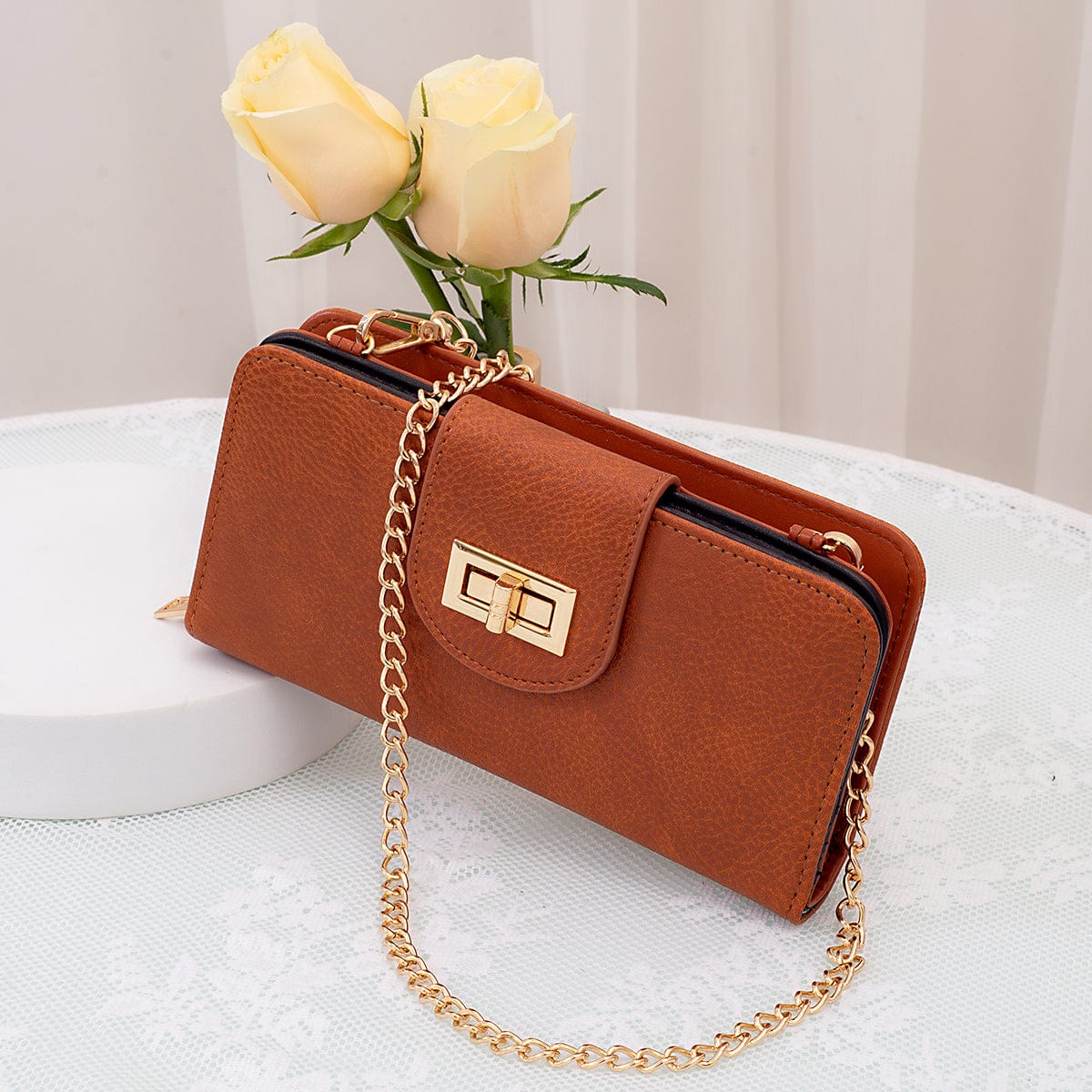 AD041 Turn Lock Crossbody Wallet - MiMi Wholesale