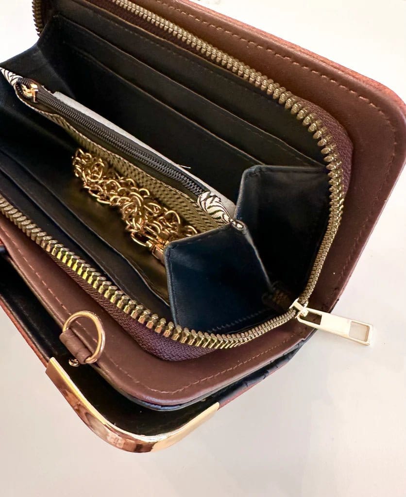 AD041 Turn Lock Crossbody Wallet - MiMi Wholesale