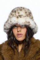 BKC0076 Faux Fur Leopard Bucket Hat - MiMi Wholesale