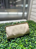 BP208SU Faux Suede Two Tone Kiss Lock Clutch - MiMi Wholesale