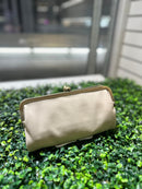 BP208SU Faux Suede Two Tone Kiss Lock Clutch - MiMi Wholesale