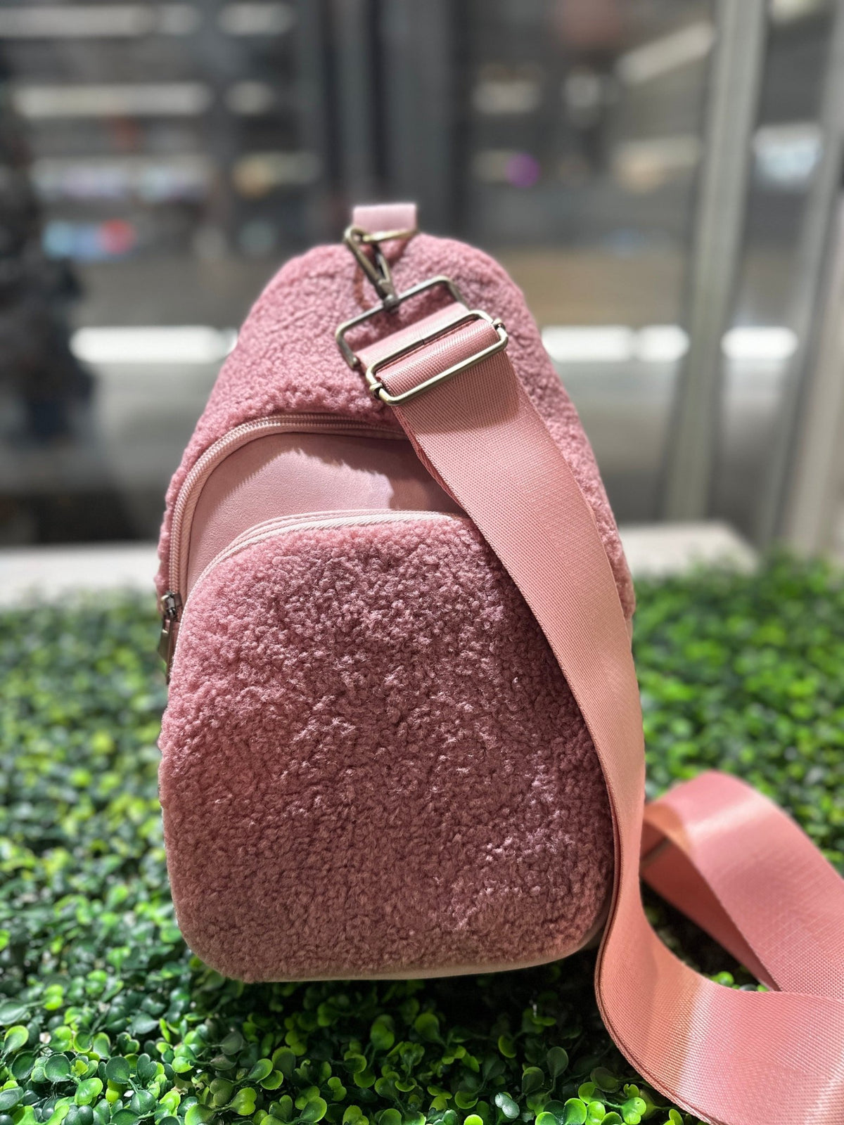 BP768SH Sherpa Sling Bag - MiMi Wholesale