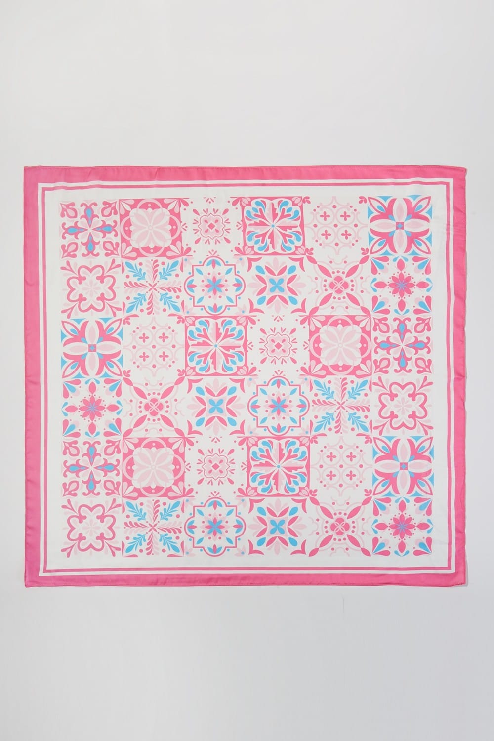 BS0133 Garden Tile Mosaic Print Bandana - MiMi Wholesale