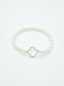 CB2213 Clover Accent Pearl Stretch Bracelet - MiMi Wholesale