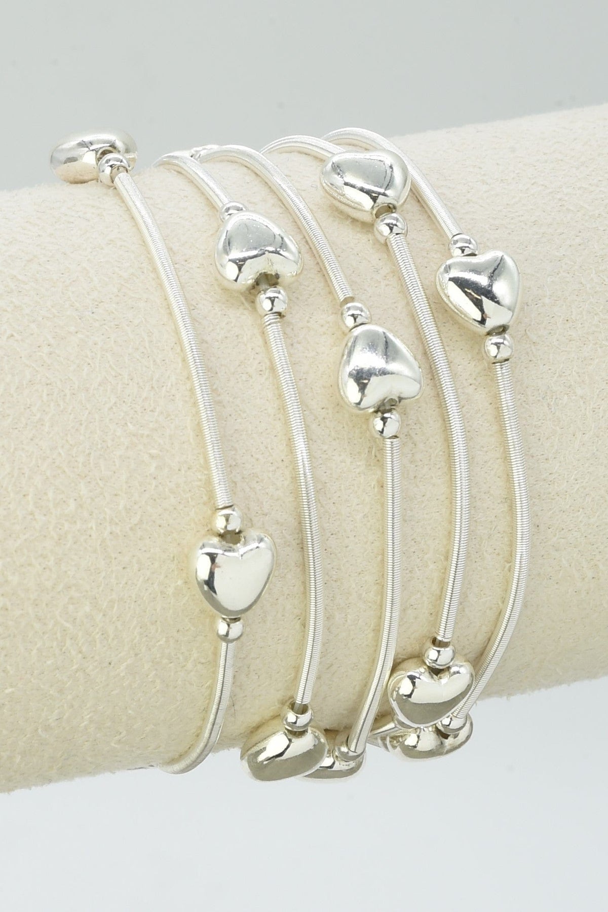CB2268 5 Piece Heart Stretch Bracelet Set - MiMi Wholesale