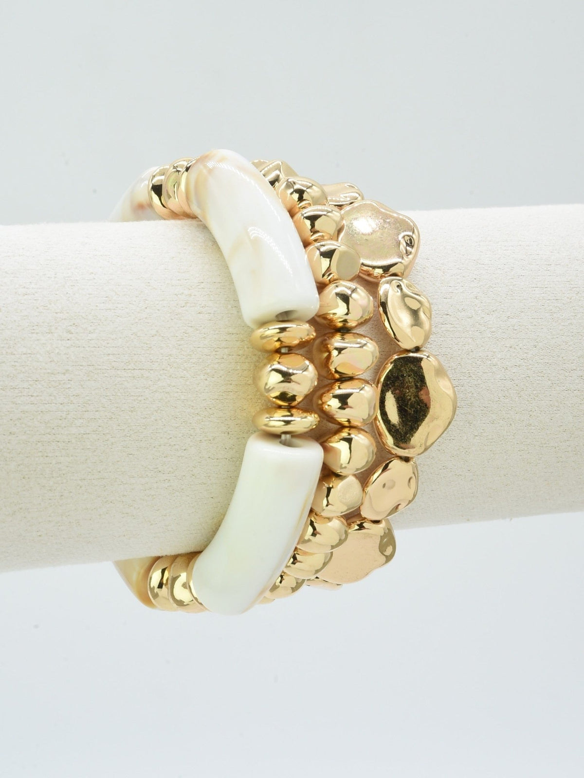 CB2303 3 Piece Round Acrylic CCB Bracelets - MiMi Wholesale