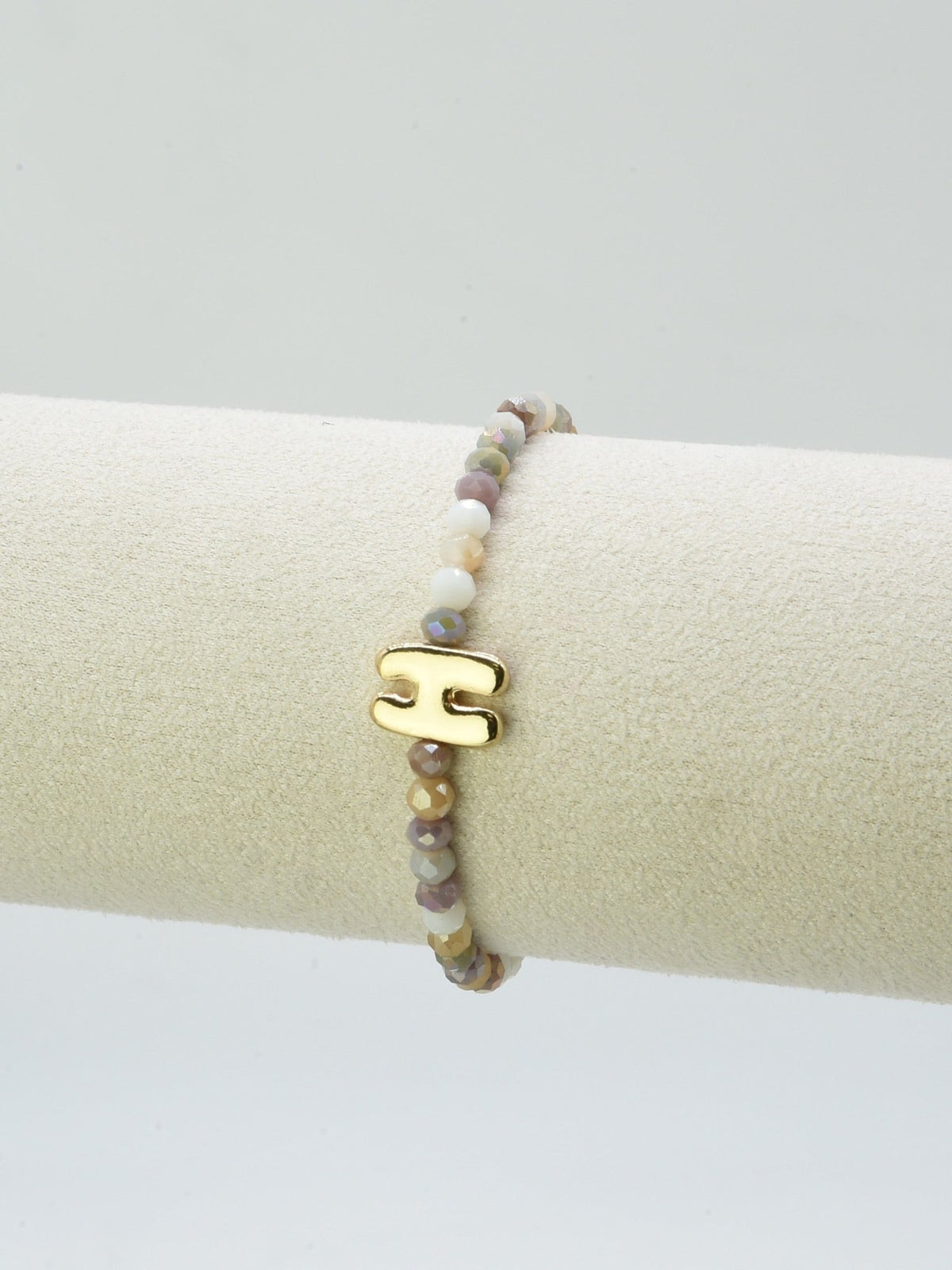 CB2315 Beaded Initial Bracelet - MiMi Wholesale