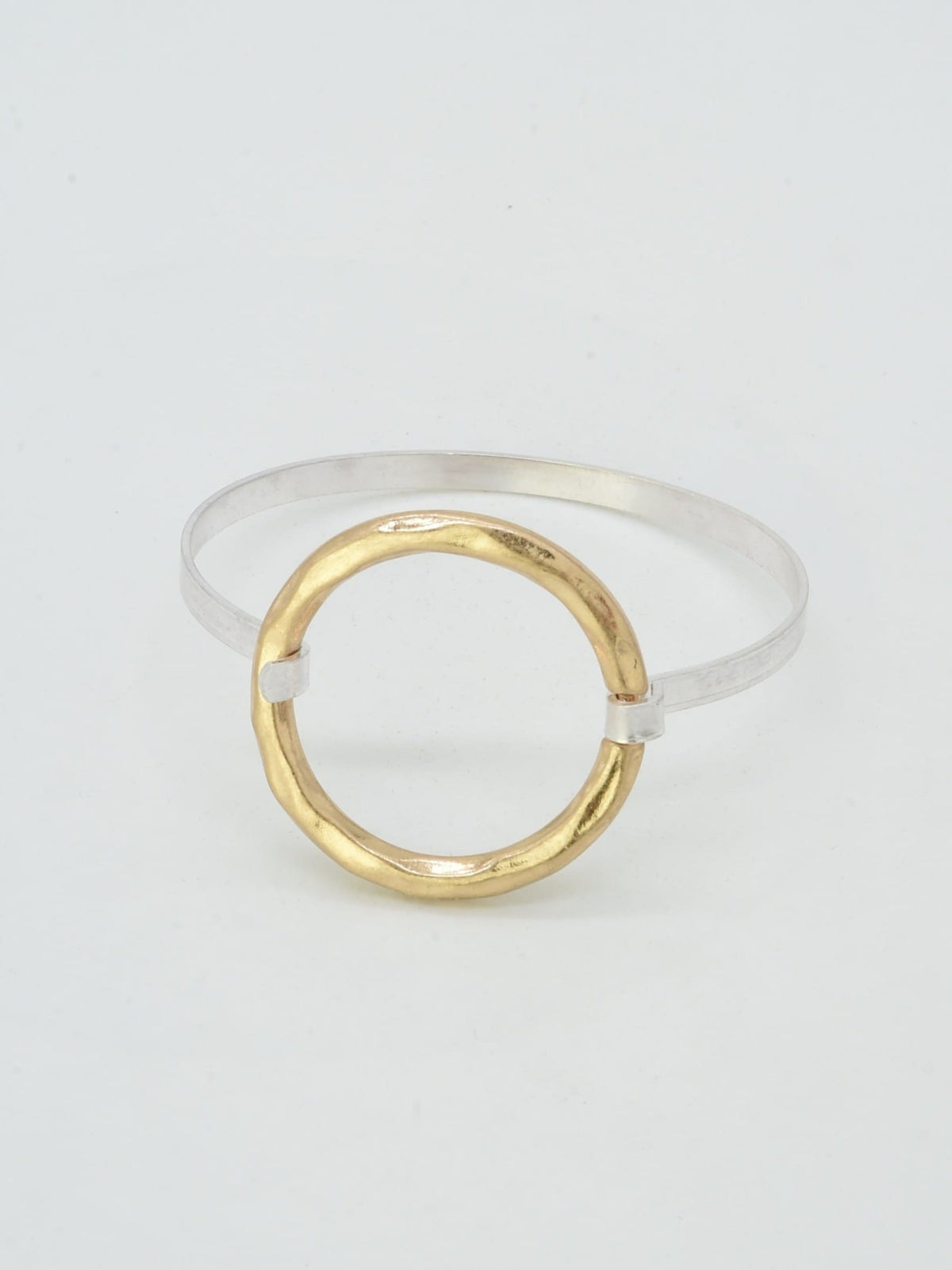 CB2356 Round Hook Bracelet - MiMi Wholesale