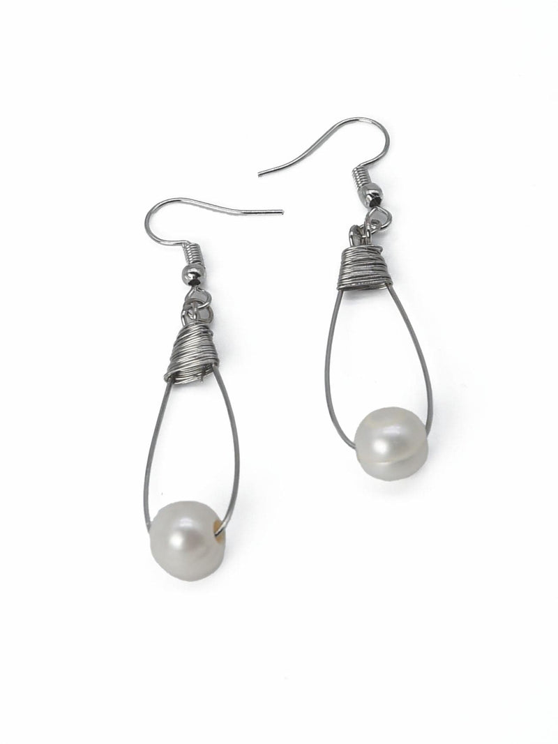 CE3186 Wire Wrapped Dangle Pearl Earrings - MiMi Wholesale