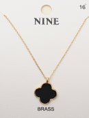CN4322 Clover Pendant Necklace - MiMi Wholesale