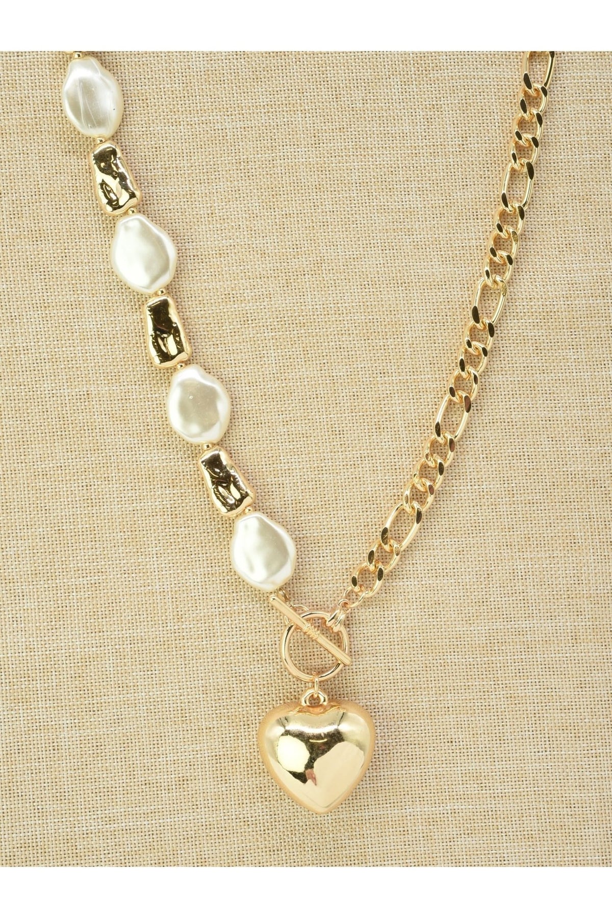 CN4362 Celeste Pearl Style and Chain Puffy Heart Necklace - MiMi Wholesale