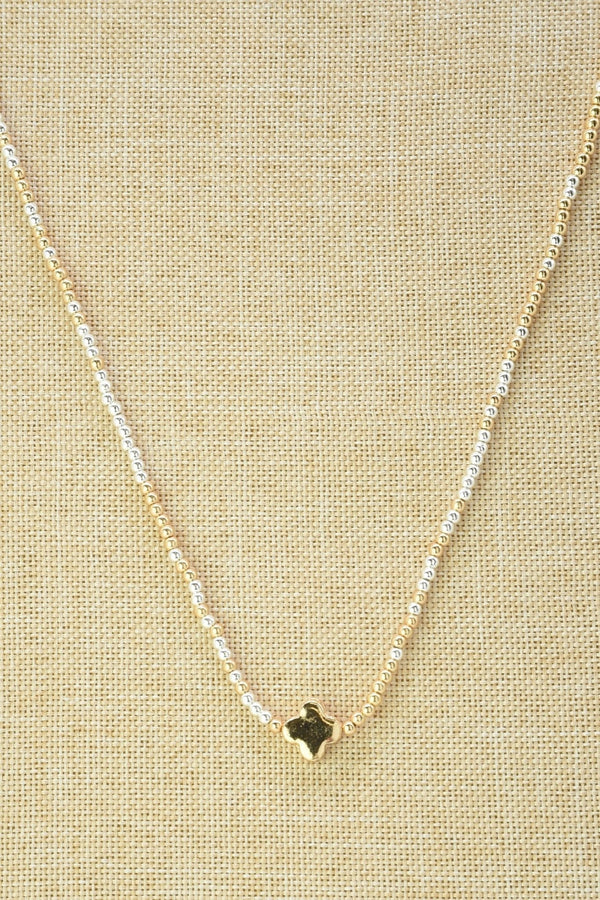 CN4375 Clover Pendant Necklace - MiMi Wholesale