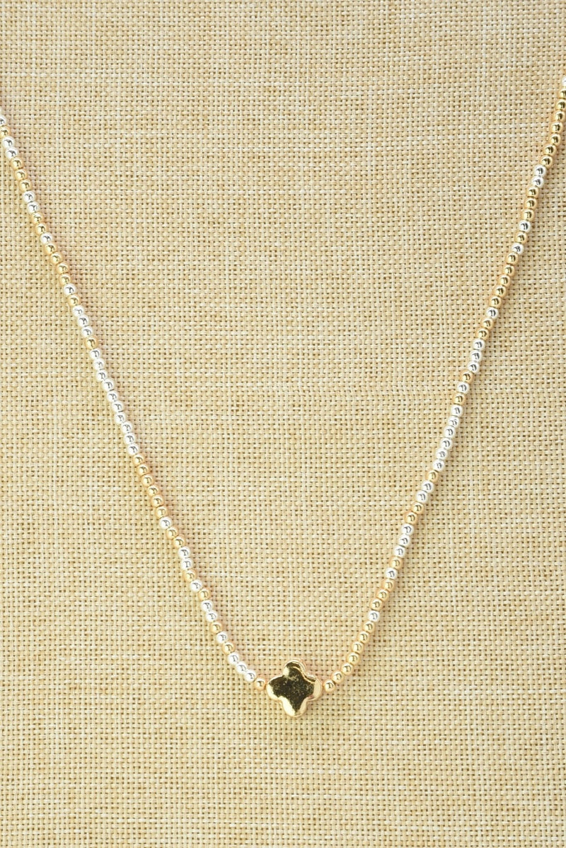 CN4375 Clover Pendant Necklace - MiMi Wholesale